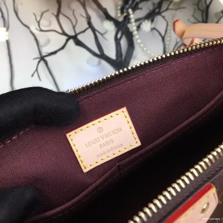 Fashionreps 19B570397 LV Bags 0821